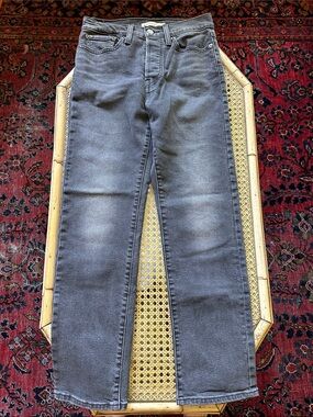 Levi's Women's black/grey Wedgie Straight Leg Jeans size 27